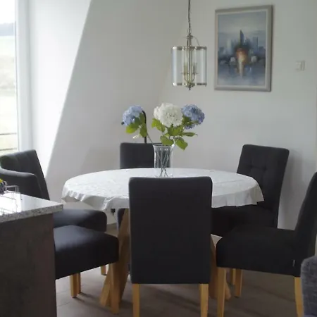 Das Gelbe Haus 3 Winterberg
